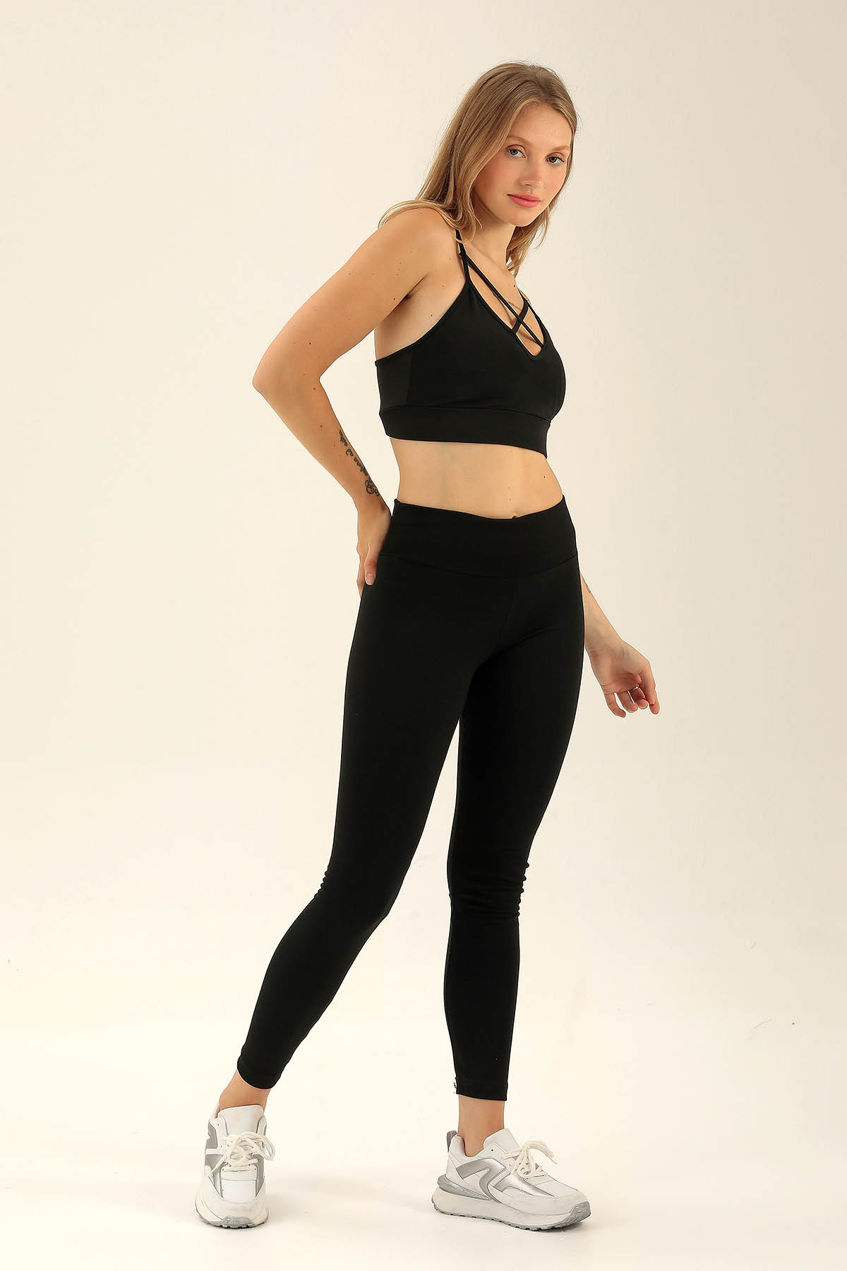 Yüksek Ve Geniş Bayan Kemerli Tayt - 2121 Siyah - 1