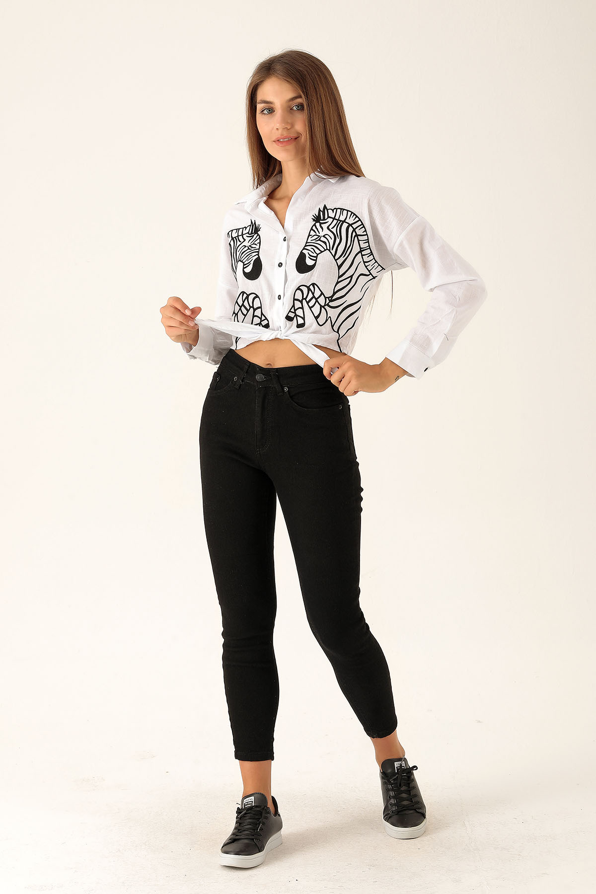 Zebra Nakış Ön Bağlamalı Bayan Gömlek - 4138 Beyaz - 5