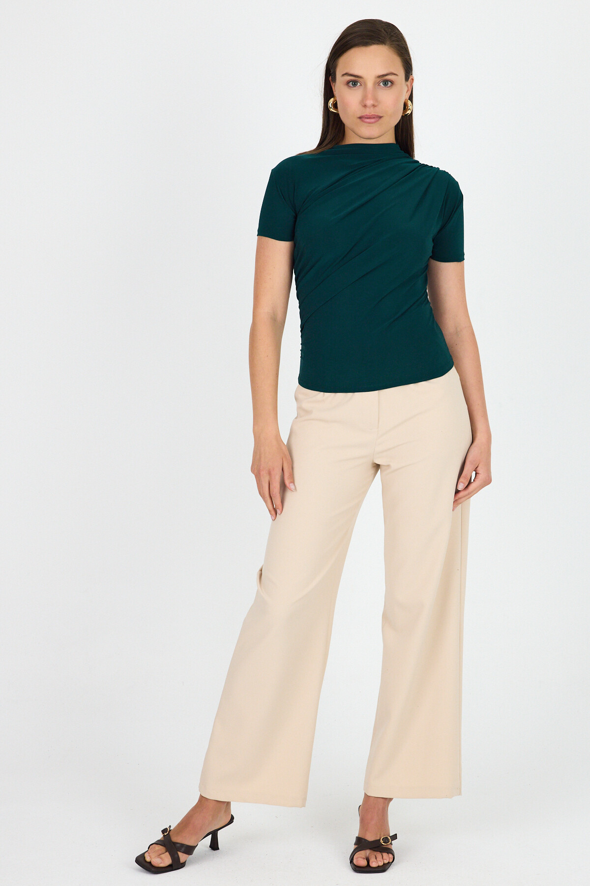 Zümrüt Kısa Kol Büzgülü Sandy Bluz 2417 - RAYS